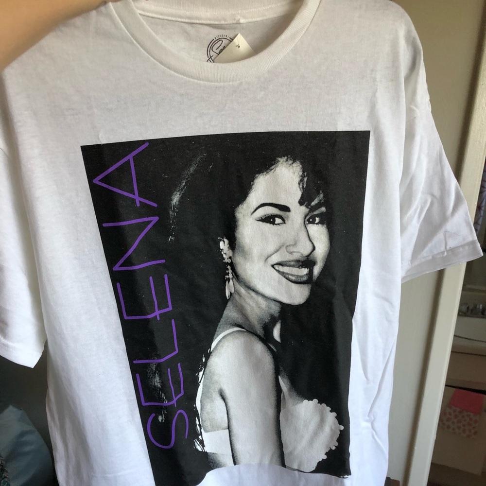 Selena T-shirt  large brand new.